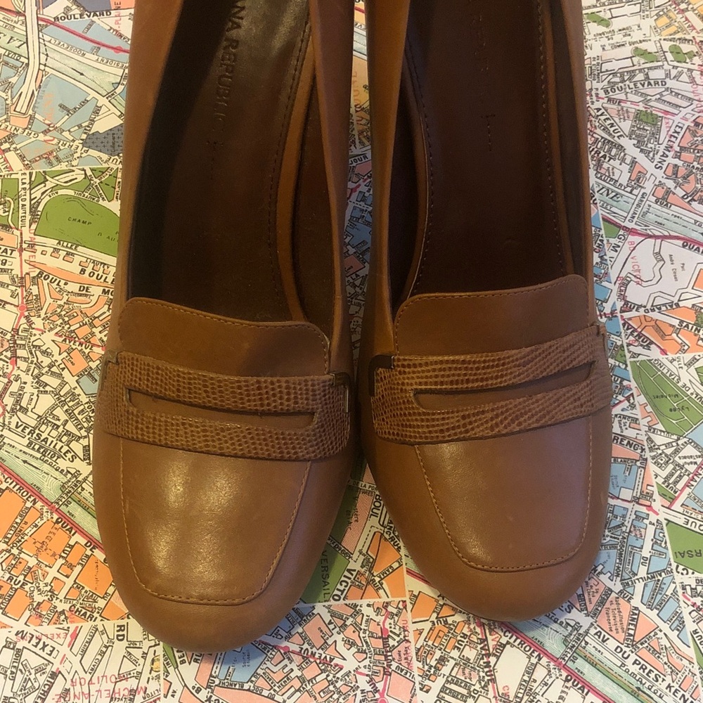 Banana Republic Women's Loafers